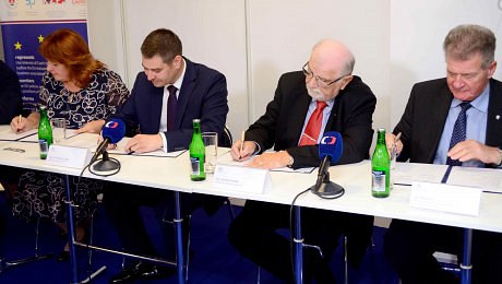 Česká podnikatelská reprezentace podepsala dodatek ke smlouvě o rovnocenném partnerství