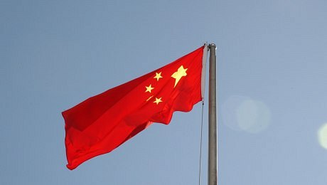 Parlament odmítá pokrok v ratifikaci investiční dohody s Čínou kvůli sankcím