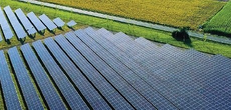 Evropská solární akademie vyškolí 100 000 pracovníků v solárním fotovoltaickém sektoru