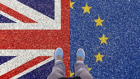 Historický summit EU–UK otevírá novou kapitolu partnerství v obraně, obchodu i mobilitě mladých