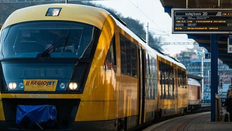 Evropská komise představila balíček opatření pro rozvoj vysokorychlostní železnice a investice do udržitelných paliv Evropská komise představila balíček opatření pro rozvoj vysokorychlostní železnice a investice do udržitelných paliv